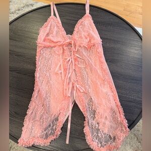 Elegant Pink Lace Lingerie Set